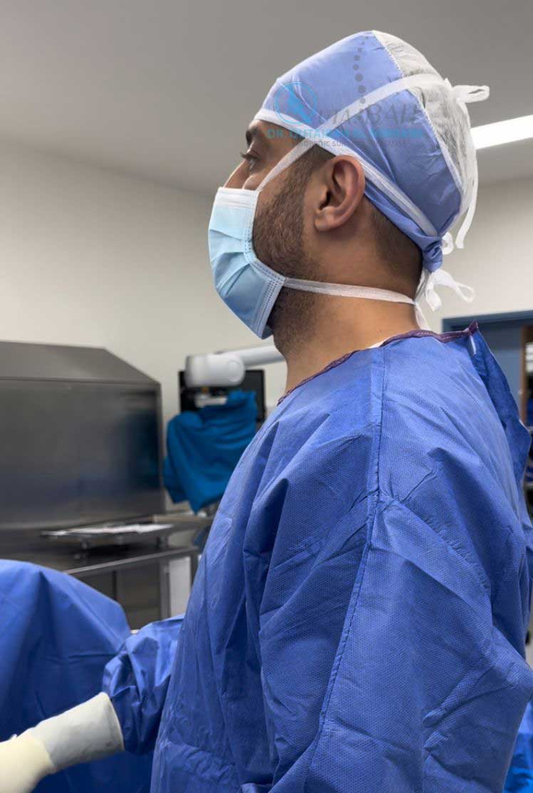 اخصائي جراحة العظام والمفاصل والطب الرياضي
